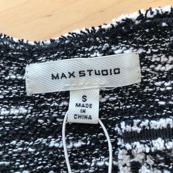 Max Studio Long Sleeve Shift Dress Size Small - Picture 9 of 10